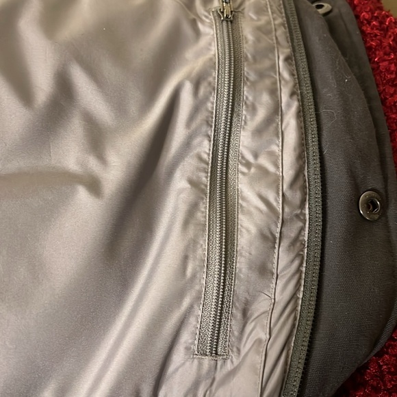 Patagonia Mens Bivy Down Puffer Vest Black and Gray size XL - Picture 7 of 10